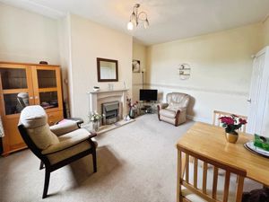 Dining Room- click for photo gallery